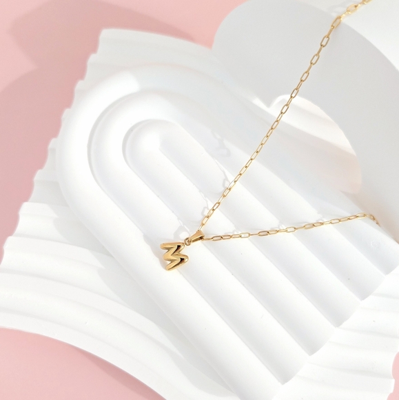 NEW Gold Mini Bubble Letter M Pendant on Dainty Paperclip Chain Necklace - Picture 4 of 7